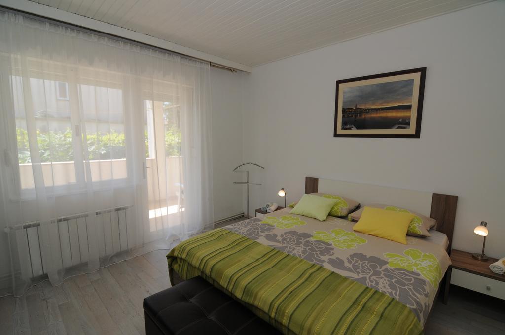 Apartment Duka Krk Town Extérieur photo